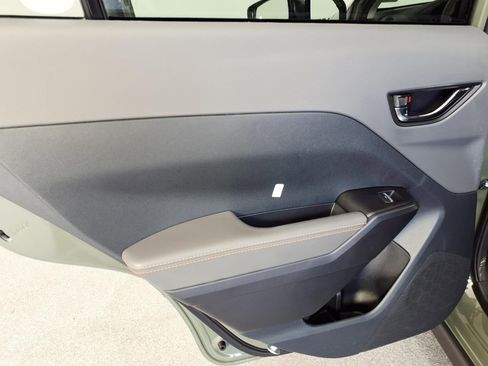 Certified 2025 Subaru Crosstrek 2.5i Limited w/ Crosstrek Mirror Package AWD/4WD image 10