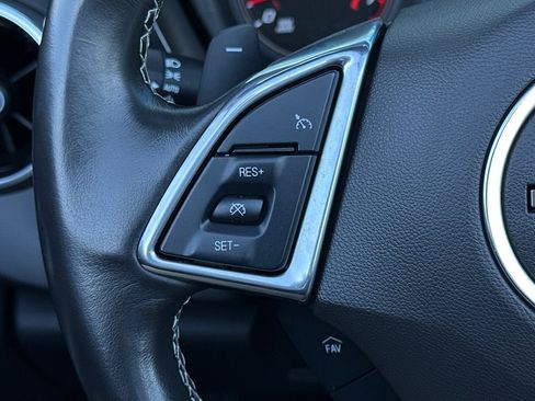 Used 2023 Chevrolet Camaro LT w/ Technology Package image 36