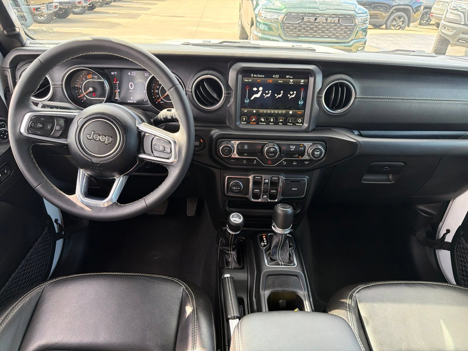 Used 2023 Jeep Wrangler Unlimited Sahara w/ Safety Group AWD/4WD image 19