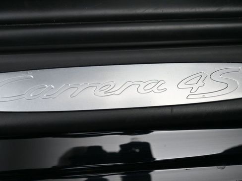 Used 2011 Porsche 911 Carrera 4S image 27