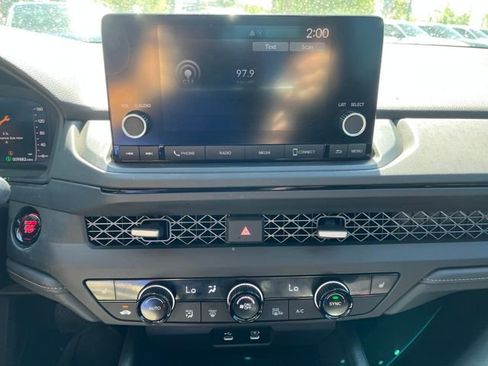 Used 2023 Honda Accord EX image 8