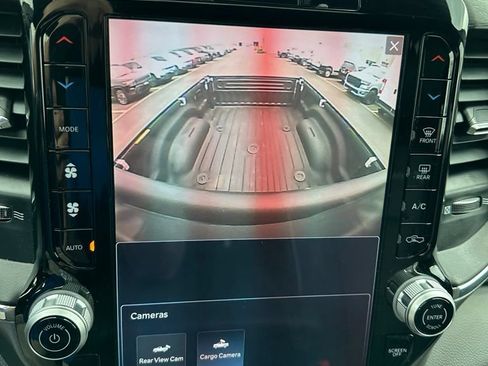 Used 2026 RAM 3500 Laramie AWD/4WD image 8