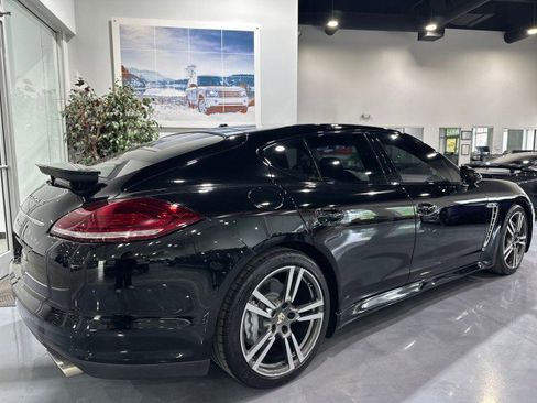 Used 2013 Porsche Panamera image 23