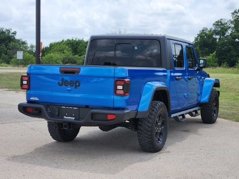 Used 2023 Jeep Gladiator Sport AWD/4WD image 7