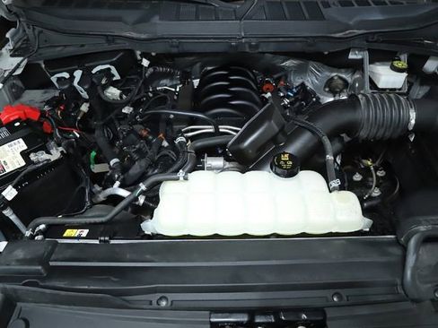 Used 2022 Ford F150 XLT image 43