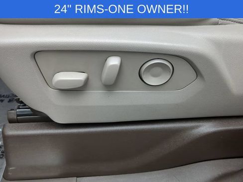 Used 2022 Chevrolet Silverado 1500 LTZ AWD/4WD image 17