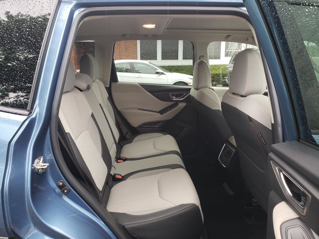 Used 2020 Subaru Forester Premium w/ Popular Package #1 AWD/4WD image 15