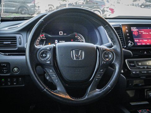 Used 2022 Honda Ridgeline Black Edition image 6