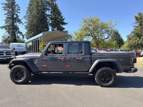 Used 2021 Jeep Gladiator Rubicon AWD/4WD image 3