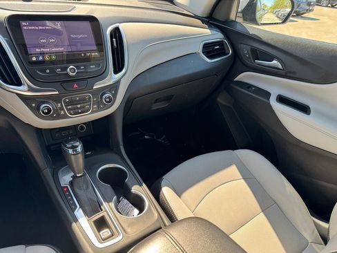Used 2019 Chevrolet Equinox Premier FWD image 25