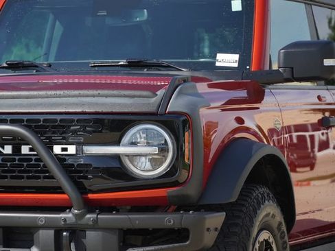 Used 2023 Ford Bronco Wildtrak AWD/4WD image 4