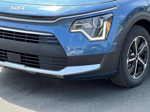 Certified 2023 Kia Niro EX w/ EX Cold Weather Package FWD image 6