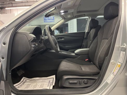 Used 2024 Honda Accord EX image 10