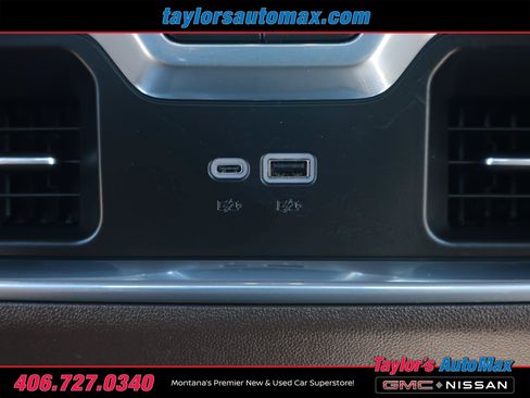 Used 2025 GMC Sierra 1500 SLT w/ SLT Premium Plus Package AWD/4WD image 38