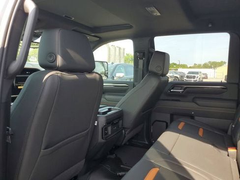 New 2026 GMC Sierra 3500 AT4 w/ AT4 Premium Plus Package AWD/4WD image 11