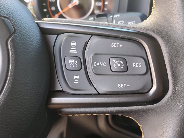 Used 2024 Jeep Wrangler Unlimited Sport AWD/4WD image 21
