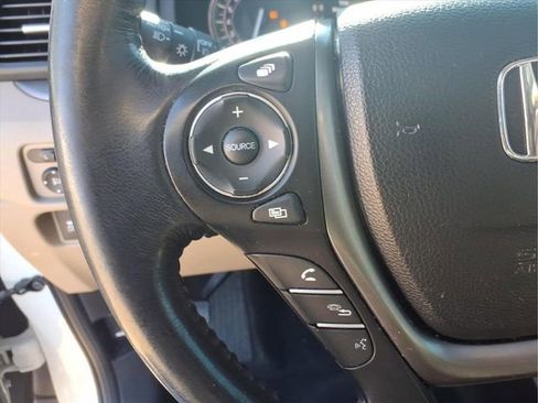 Used 2017 Honda Pilot EX-L image 17