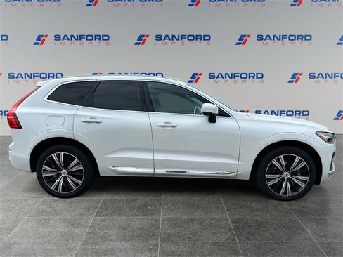 Used 2022 Volvo XC60 B5 Inscription w/ Protection Package Premier image 6