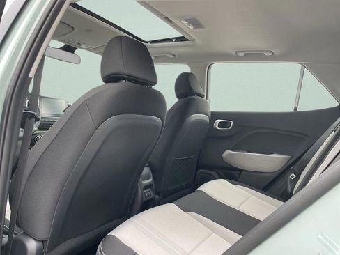 New 2026 Hyundai Venue SEL image 22