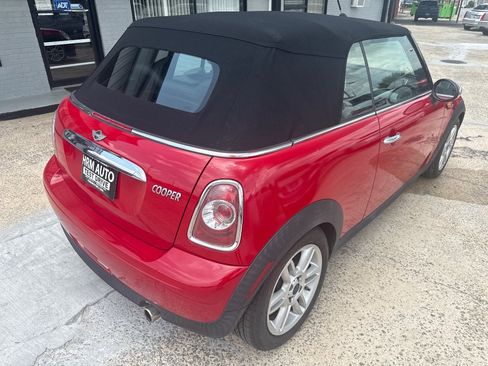 Used 2011 MINI Cooper Convertible FWD image 4