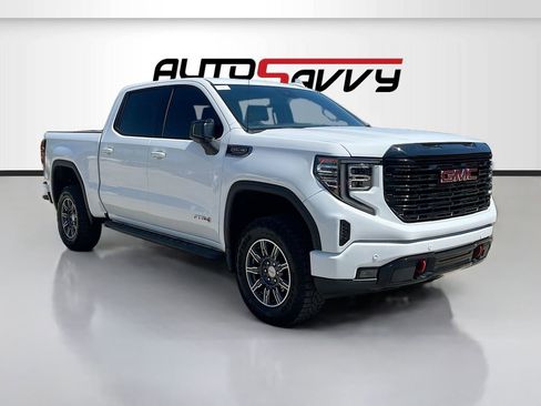 Used 2024 GMC Sierra 1500 AT4 w/ AT4 Premium Package AWD/4WD image 2