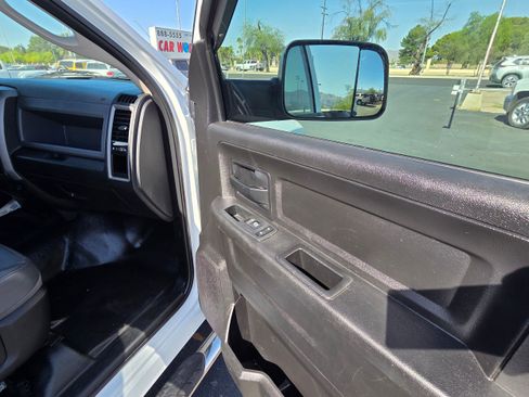 Used 2018 RAM 2500 Tradesman w/ Popular Equipment Group RWD image 23