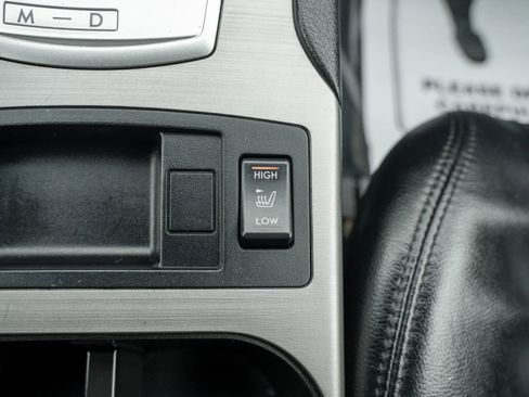 Used 2011 Subaru Outback 2.5i Limited w/ Popular Equipment Group 2A image 24