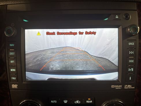 Used 2013 GMC Yukon Denali image 26