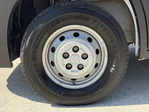Used 2023 RAM ProMaster 2500 FWD image 12