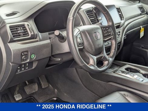 Used 2025 Honda Ridgeline TrailSport image 15