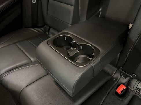 Certified 2020 Mercedes-Benz GLE 450 4MATIC image 13