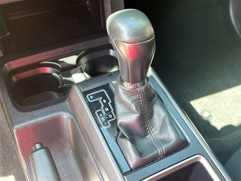 Used 2023 Toyota Tacoma TRD Sport image 16