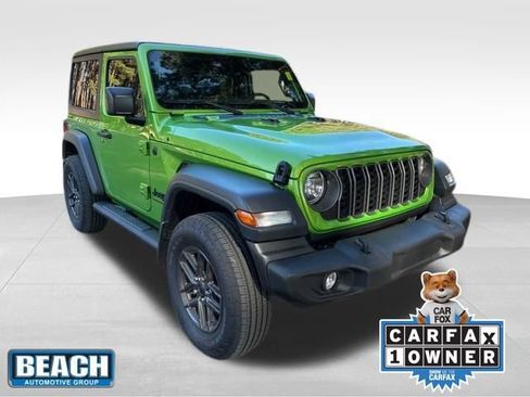 Used 2025 Jeep Wrangler Sport image 1