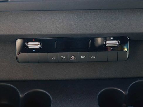 New 2025 Mercedes-Benz Sprinter 2500 image 23