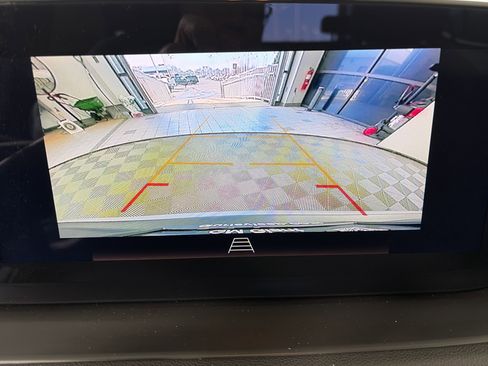 Certified 2024 Buick Encore GX Preferred w/ Comfort Package image 17