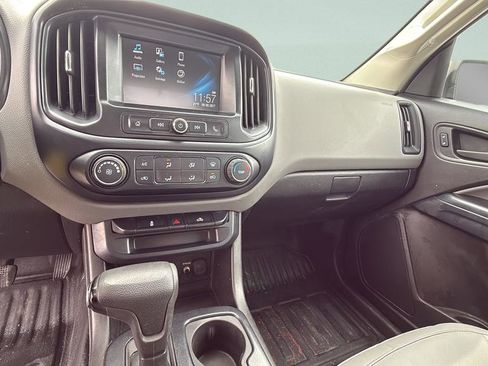 Used 2017 Chevrolet Colorado W/T image 20