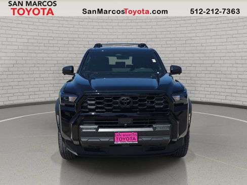 Used 2026 Toyota 4Runner TRD Off-Road Premium AWD/4WD image 2