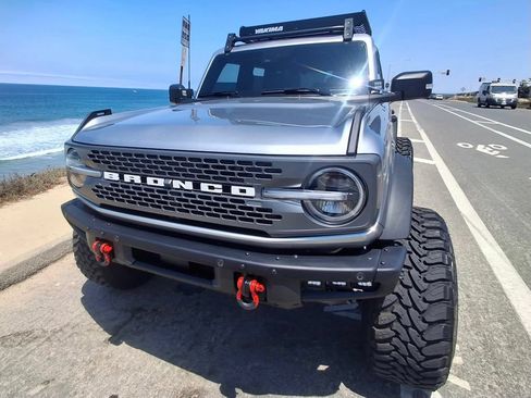Used 2024 Ford Bronco Badlands AWD/4WD image 4