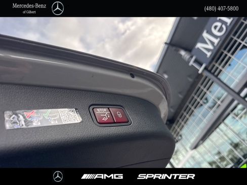 New 2026 Mercedes-Benz GLC 43 AMG 4MATIC image 8