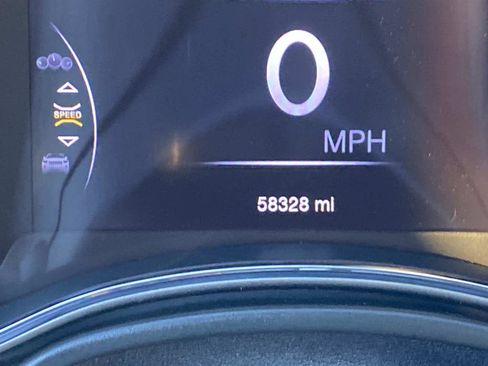 Certified 2021 Jeep Grand Cherokee Limited image 32