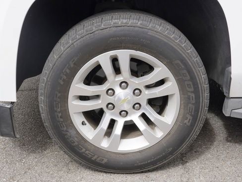Used 2015 Chevrolet Tahoe LT RWD image 7