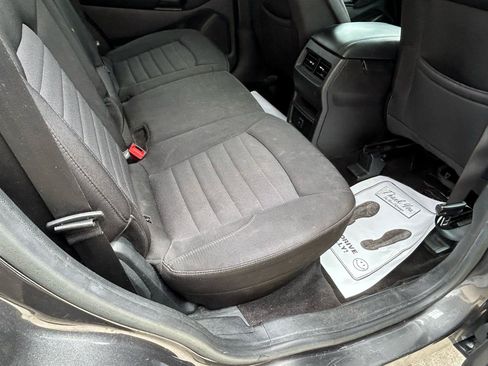 Used 2017 Ford Edge SE AWD/4WD image 11