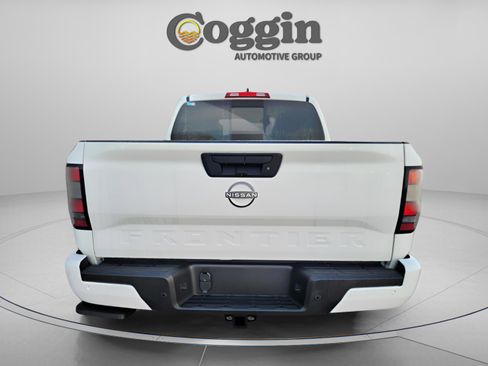 New 2026 Nissan Frontier SV w/ Tow Package image 4