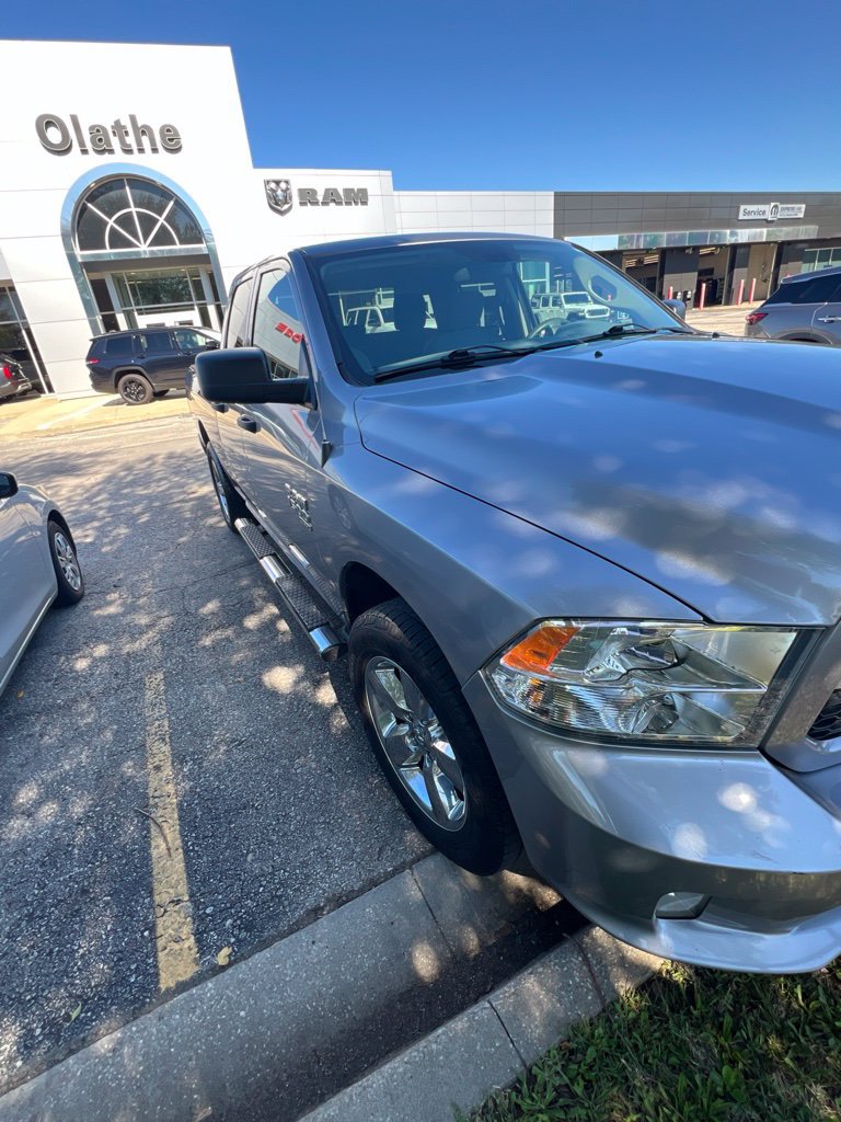 Used 2019 RAM 1500 Express w/ Express Value Package AWD/4WD image 7