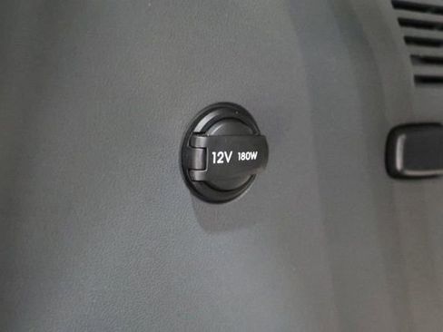 Used 2025 Hyundai Santa Fe SEL FWD image 36