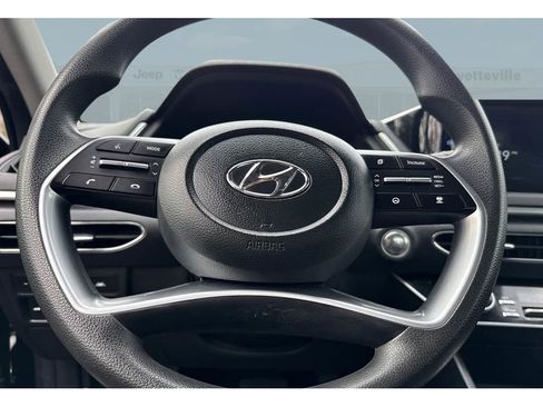 Used 2023 Hyundai Sonata SEL FWD image 11