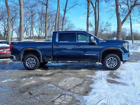 Used 2022 GMC Sierra 2500 SLE w/ SLE Value Package; image 21