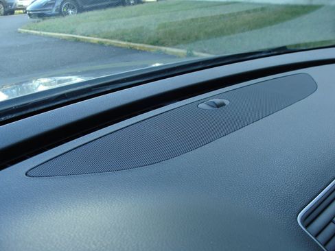 Used 2014 Volkswagen CC R-Line image 28