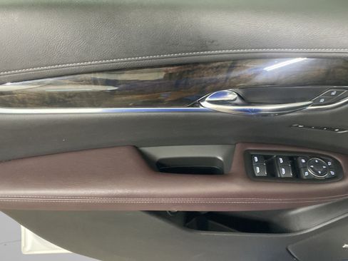 Used 2020 Cadillac XT6 Premium Luxury FWD image 10
