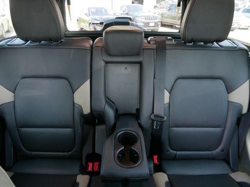 Used 2026 Ford Bronco Big Bend AWD/4WD image 13